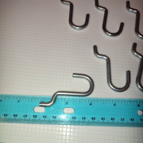 15 Pcs Pegboard Hooks Metal Hardware Home Peg Board Accessories Display Garage - Picture 5 of 6